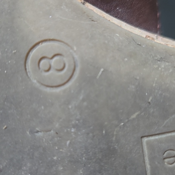 Liz Claiborne Dark Brown Women's Sandals - Picture 3 of 3